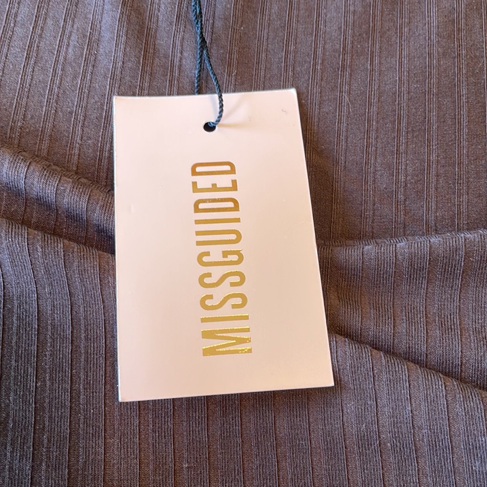 Missguided Crop Top - Picture 8 of 8